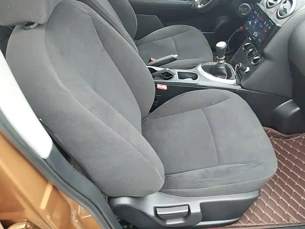 Nissan Qashqai 2015 — фото 25