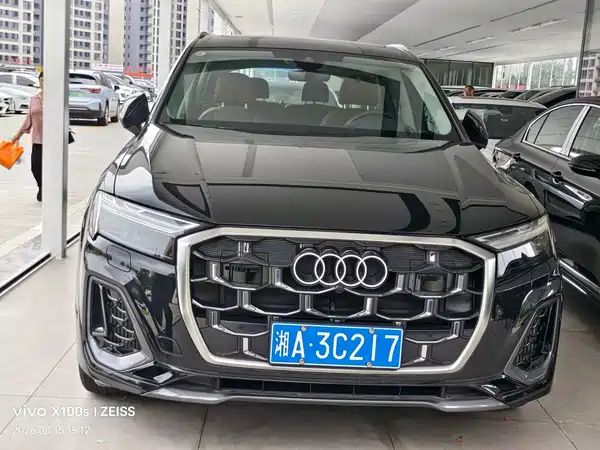 Audi Q7 2025
