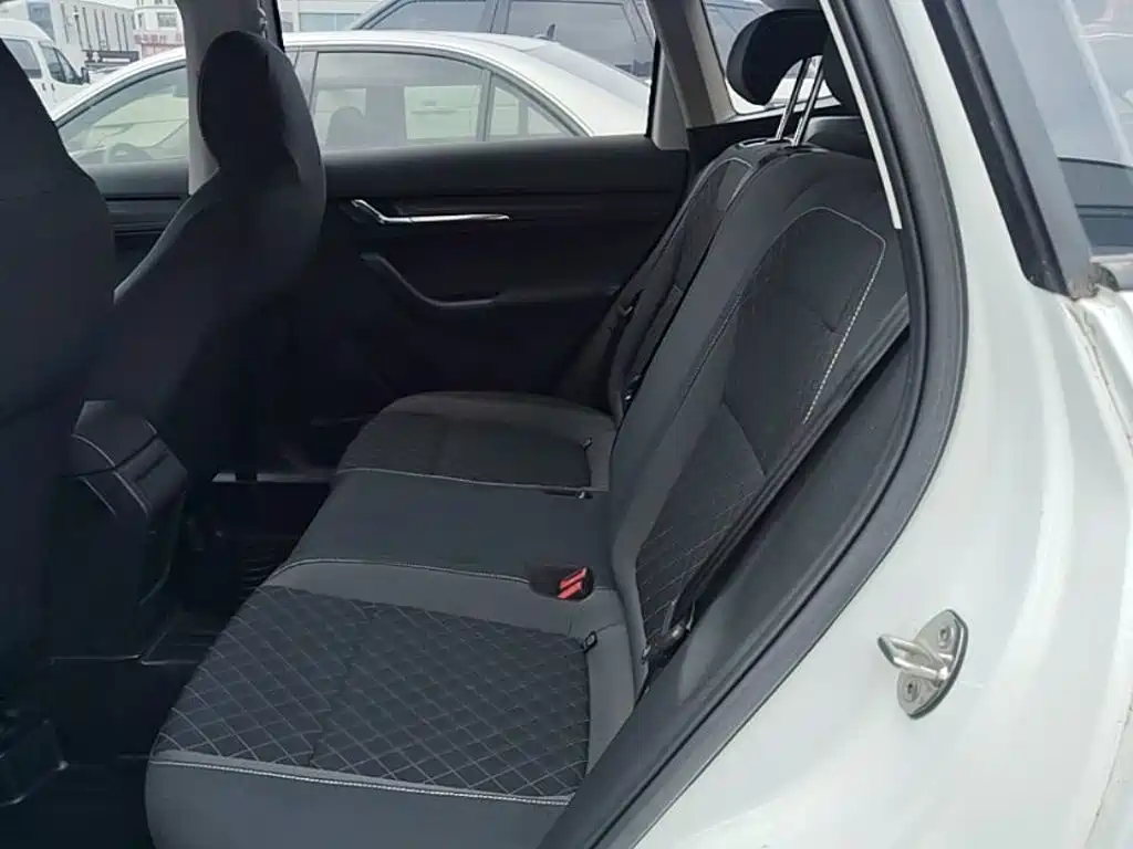Skoda Kamiq 2024 — фото 17