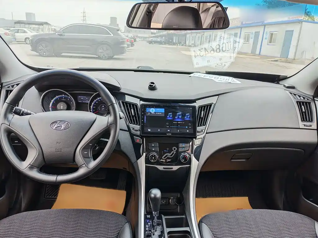 Hyundai Sonata 2015 — фото 10