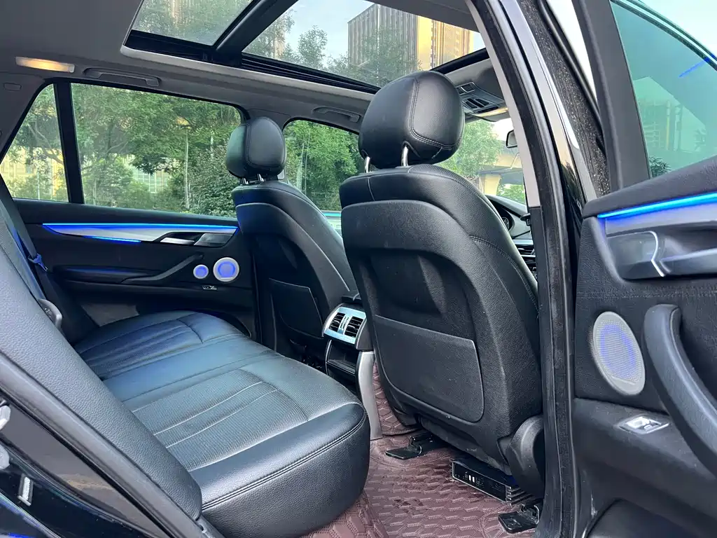 BMW X5 2019 — фото 10