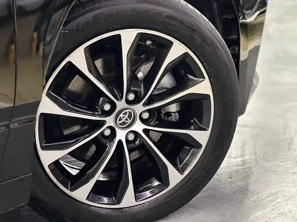 Toyota Avalon 2022