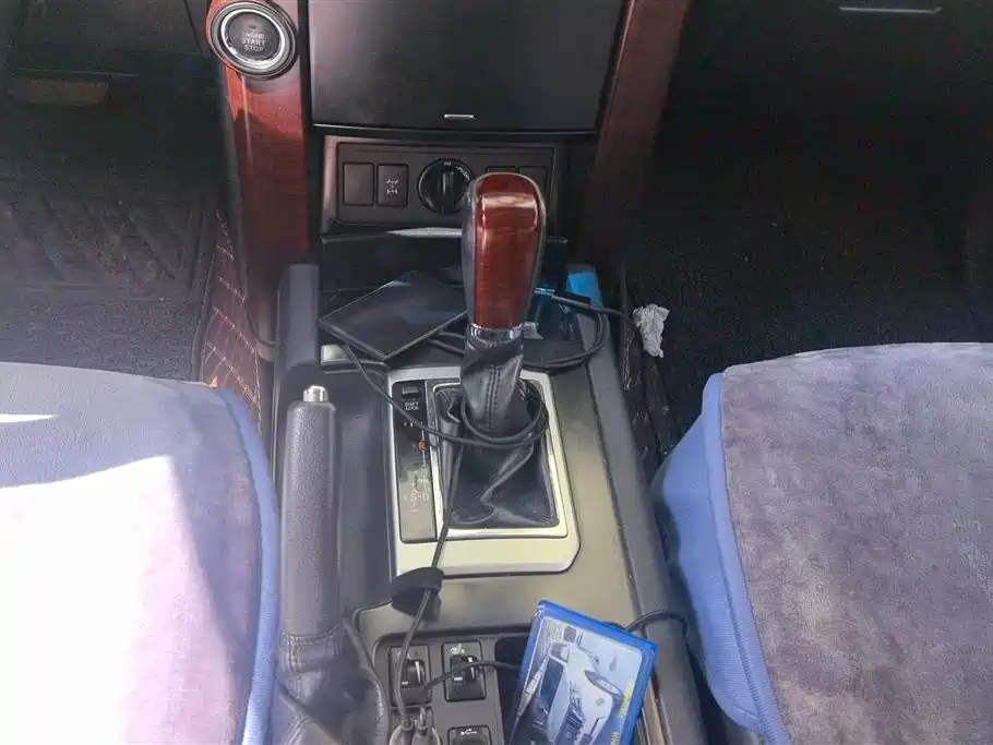 Toyota Prado 2017 — фото 16
