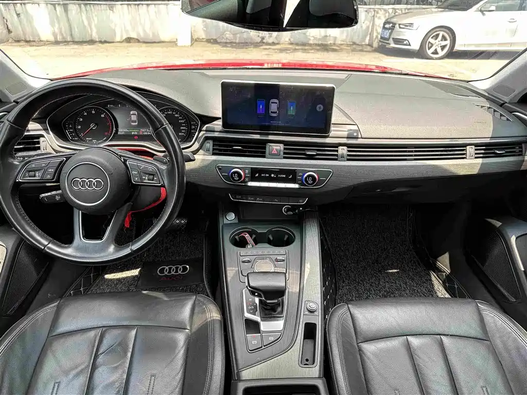 Audi A4L 2017