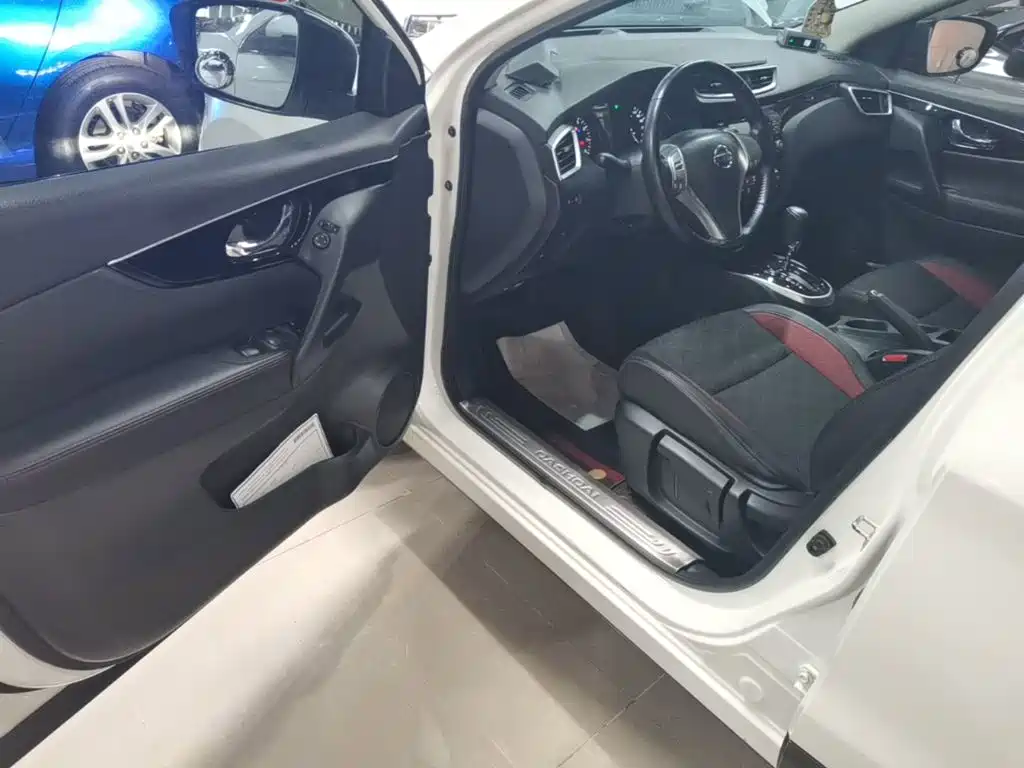 Nissan Qashqai 2018 — фото 16