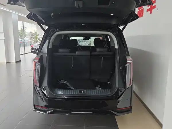 GAC Trumpchi M8 2025