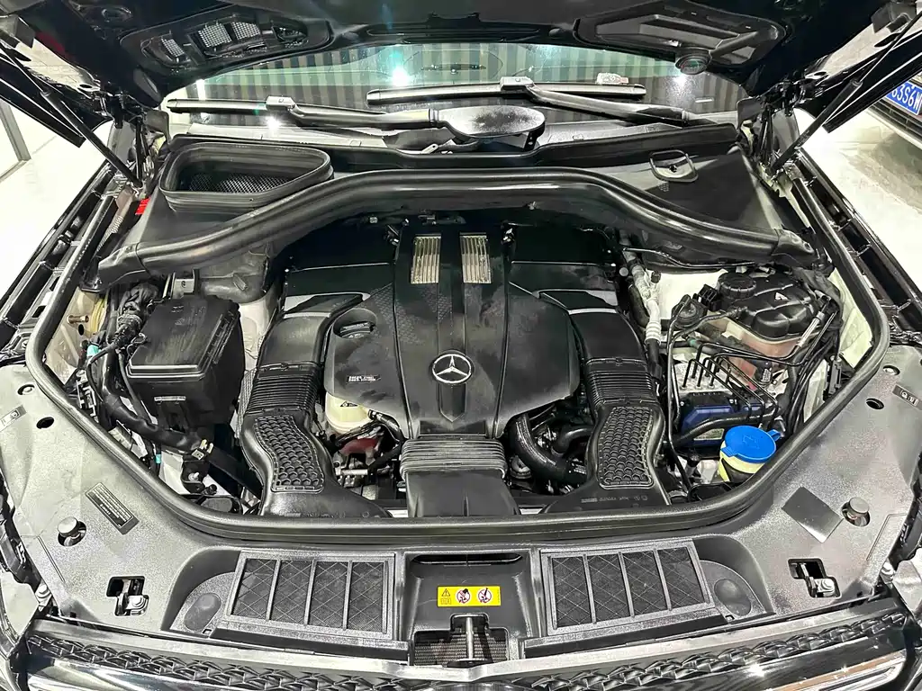 Mercedes-Benz GLS 2019 — фото 25