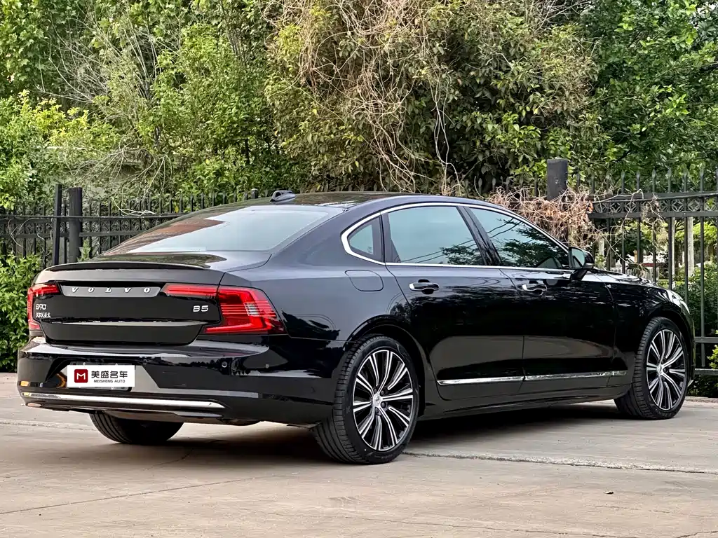 Volvo S90 2023 — фото 9