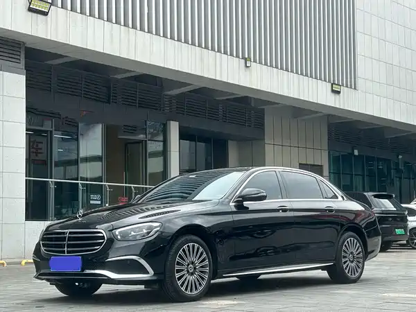 Mercedes-Benz E-Class 2023