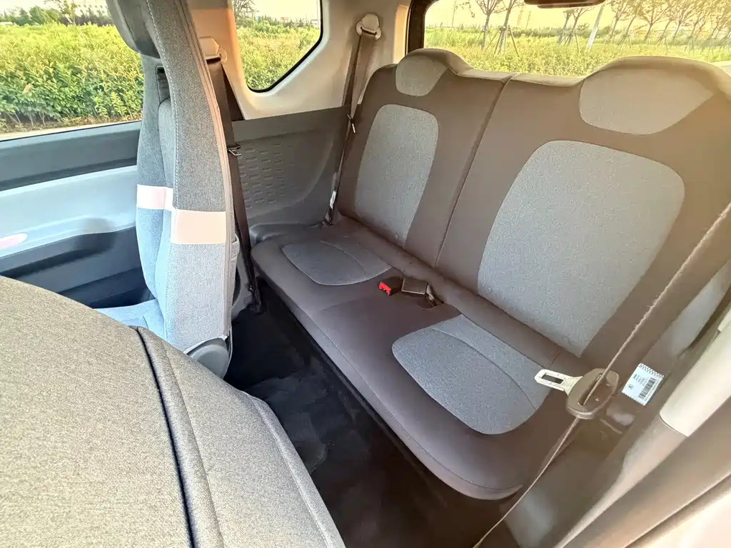 Wuling MINIEV 2023