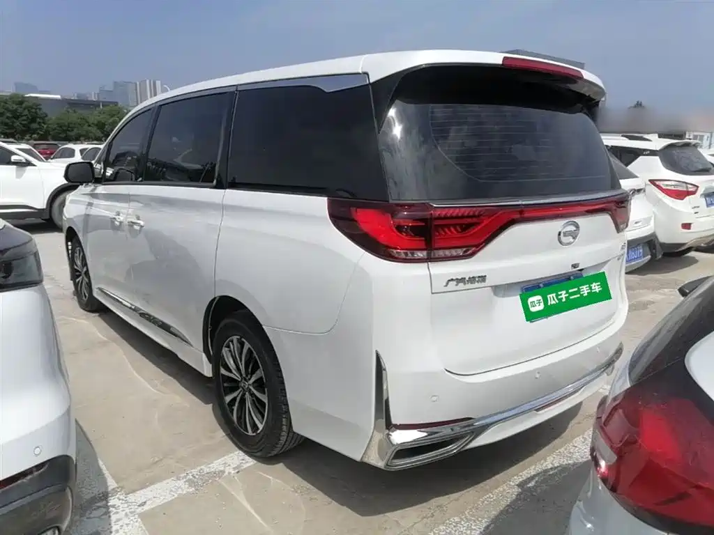 GAC Motor Trumpchi M8 2022 — фото 5