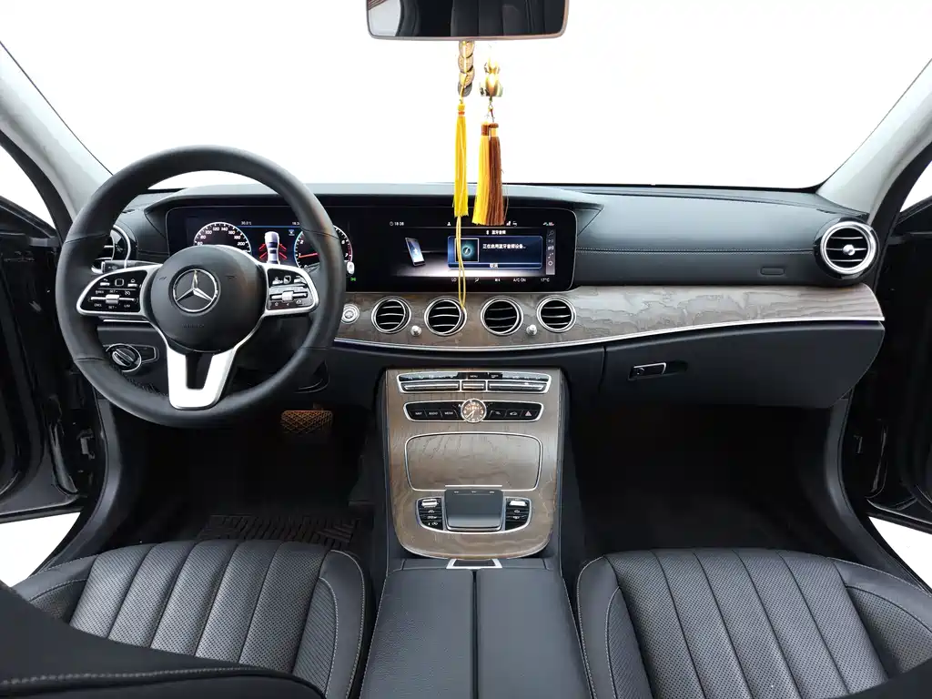 Mercedes-Benz E-Class 2020 — фото 7