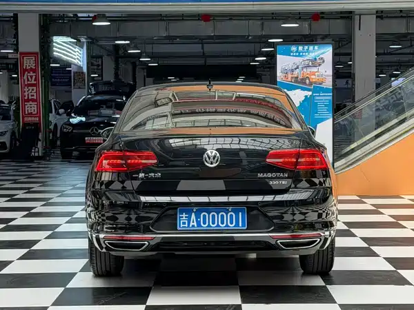 Volkswagen Magotan 2019