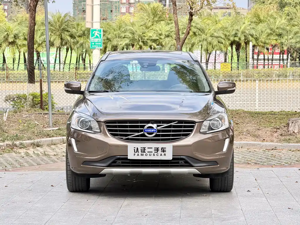 Volvo XC60 2013 — фото 2