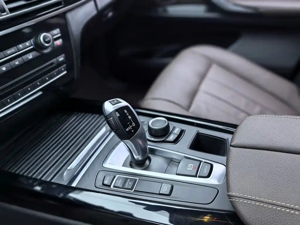 BMW X5 2018 — фото 13