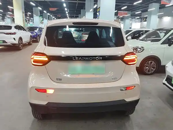 Leapmotor T03 2021
