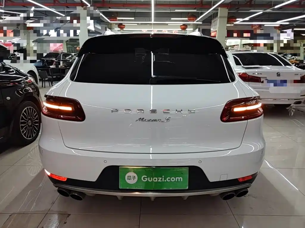 Porsche Macan 2017 — фото 6