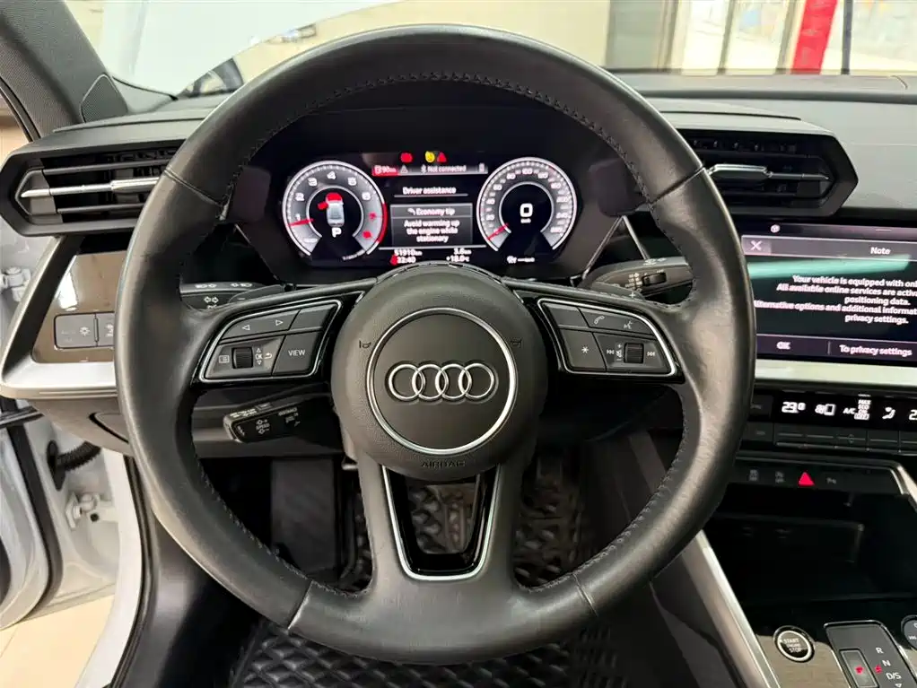 Audi A3 2022 — фото 11