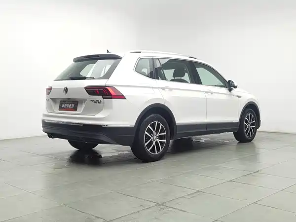 Volkswagen Tiguan L 2018