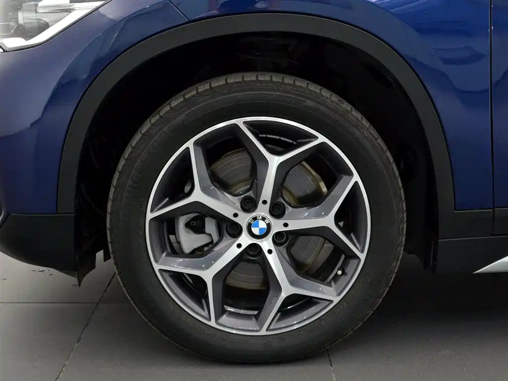 BMW X1 2018 — фото 16