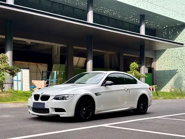BMW M3 2009