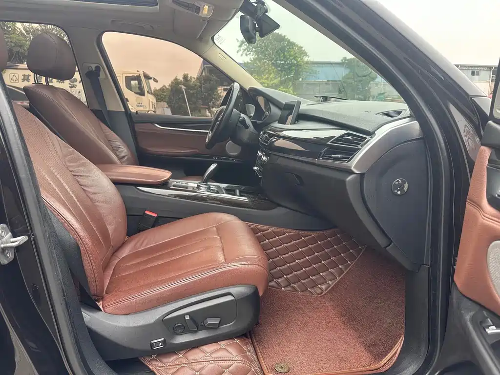 BMW X5 2015 — фото 13