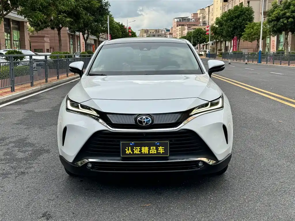 Toyota Harrier 2022 — фото 2