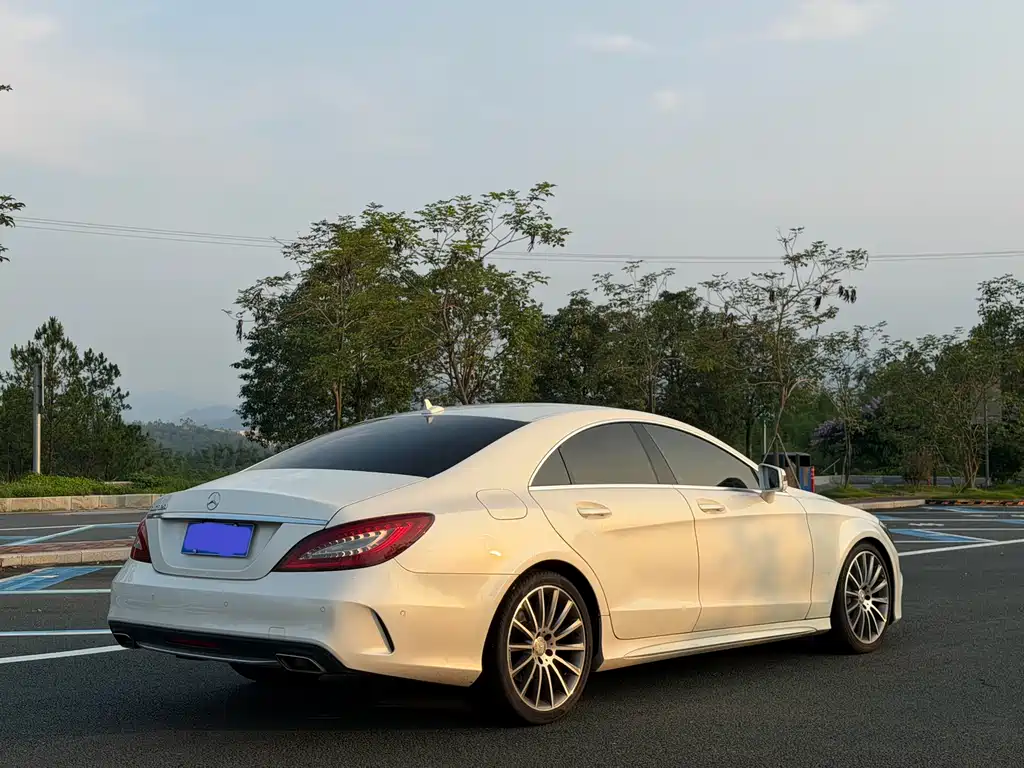 Mercedes-Benz CLS 2017 — фото 4