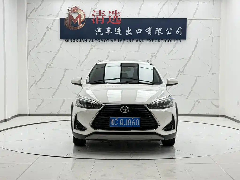 Toyota Yaris L 2021 — фото 2