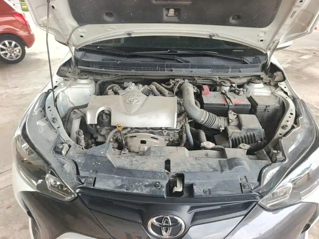 Toyota Yaris L 2021 — фото 20