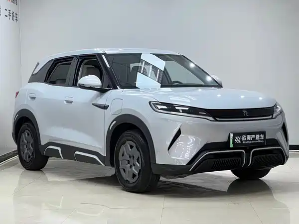 BYD Yuan UP 2025
