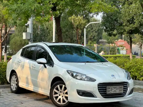 Peugeot 308 2016