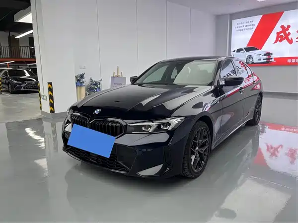 BMW 3 Series 2025