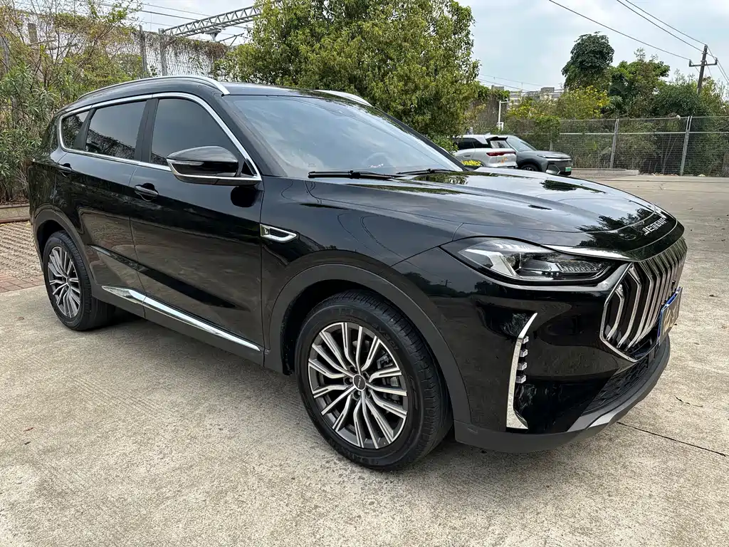 Jetour Jietu X70 PLUS 2025 — фото 8