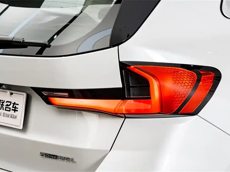 BMW X1 2024 — фото 10