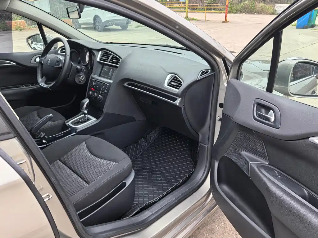 Citroen C4L 2015 — фото 12
