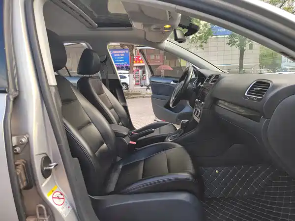 Volkswagen Golf 2014