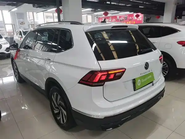 Volkswagen Tiguan L 2024