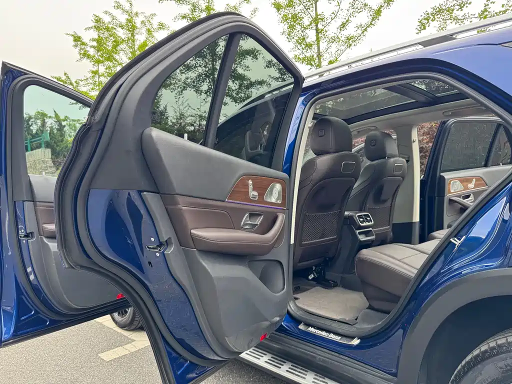Mercedes-Benz GLE 2020 — фото 28