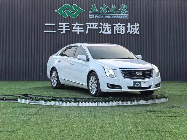 Cadillac XTS 2016