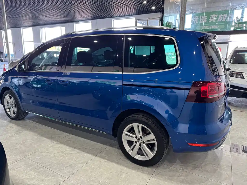 Volkswagen Sharan 2018 — фото 9
