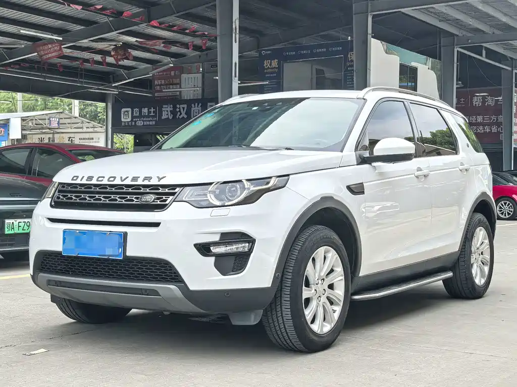 Land Rover Discovery Sport 2019 — фото 1