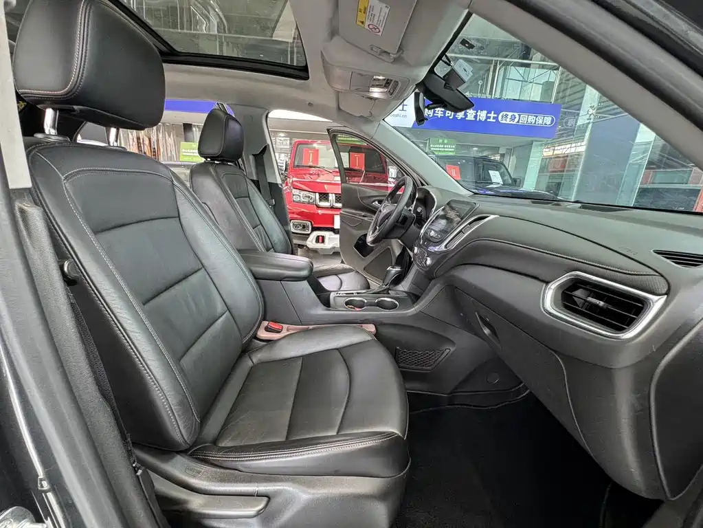 Chevrolet Equinox 2018 — фото 17