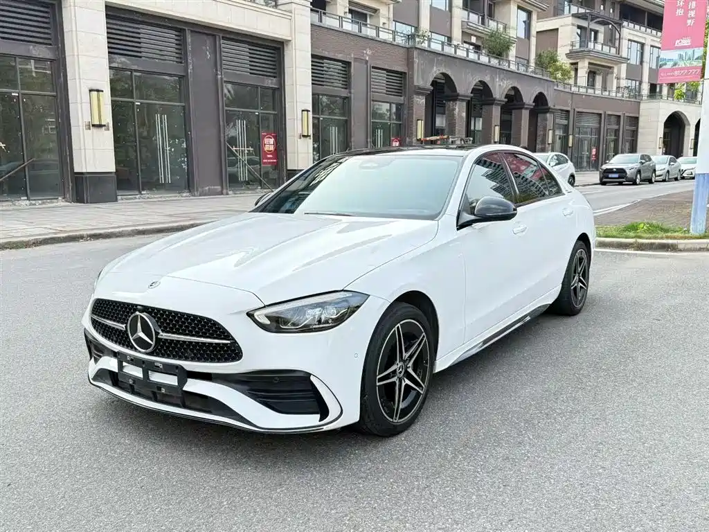 Mercedes-Benz C-Class 2023 — фото 1