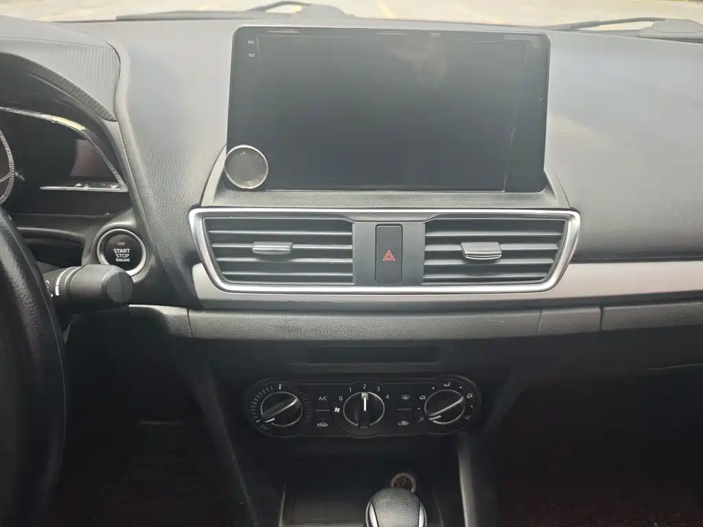 Mazda 3 Angkesela 2016 — фото 14