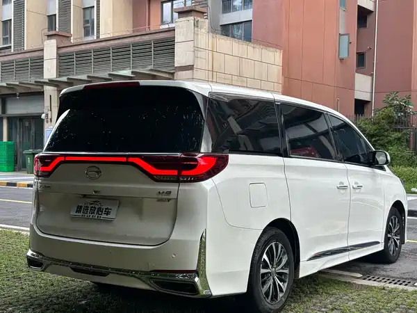 GAC Trumpchi M8 2022