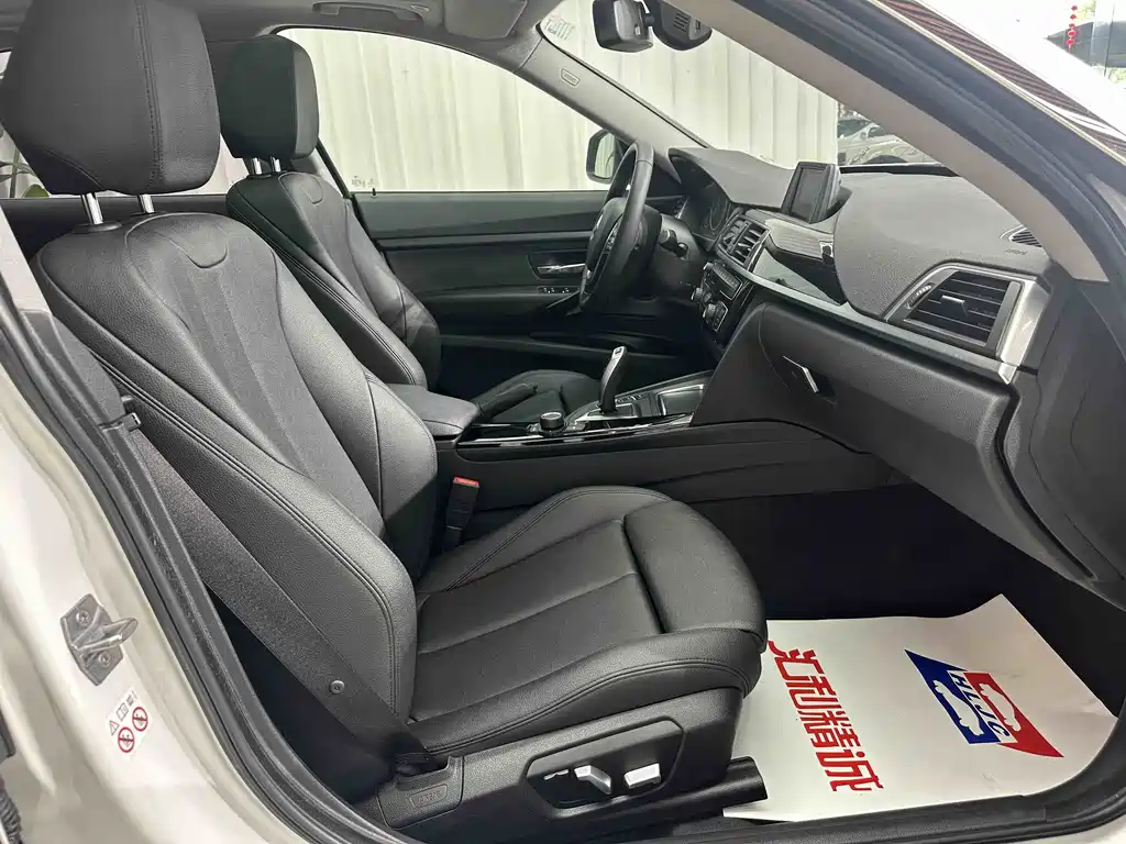 BMW 3 Series GT 2018 — фото 17