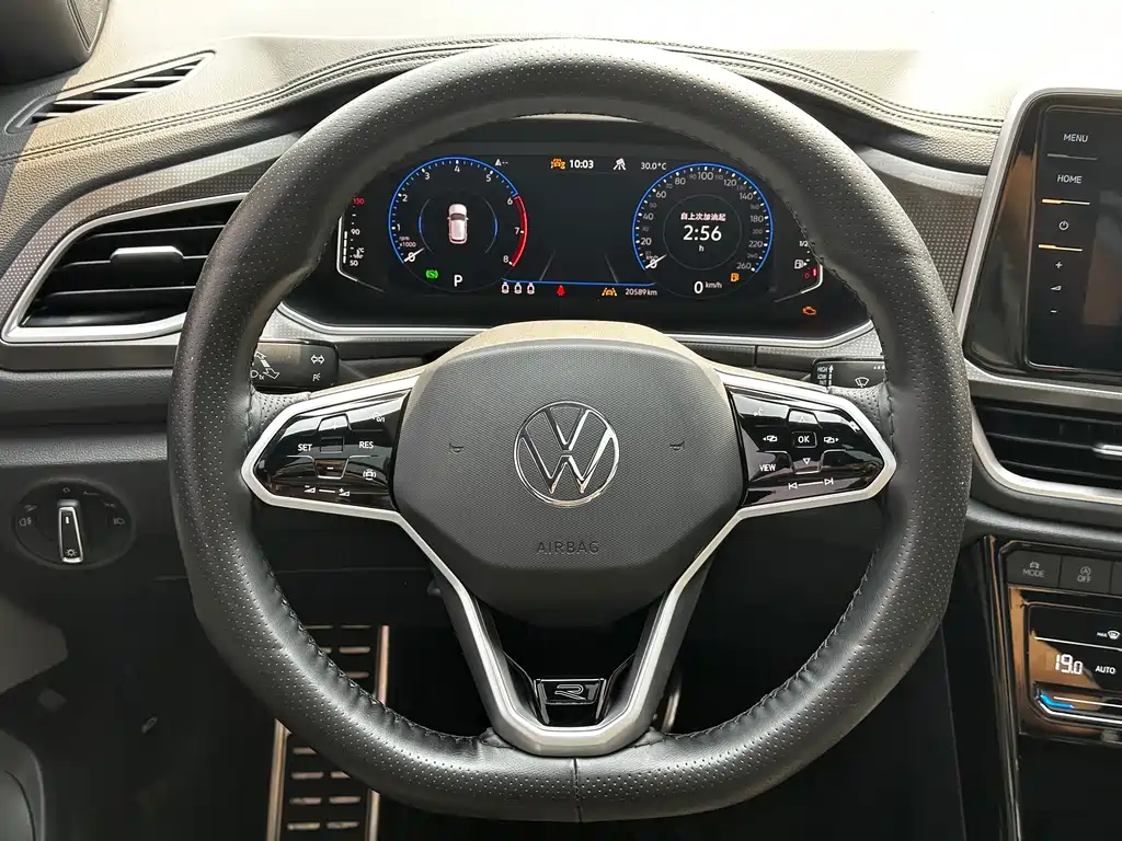 Volkswagen T-Roc 2024 — фото 17