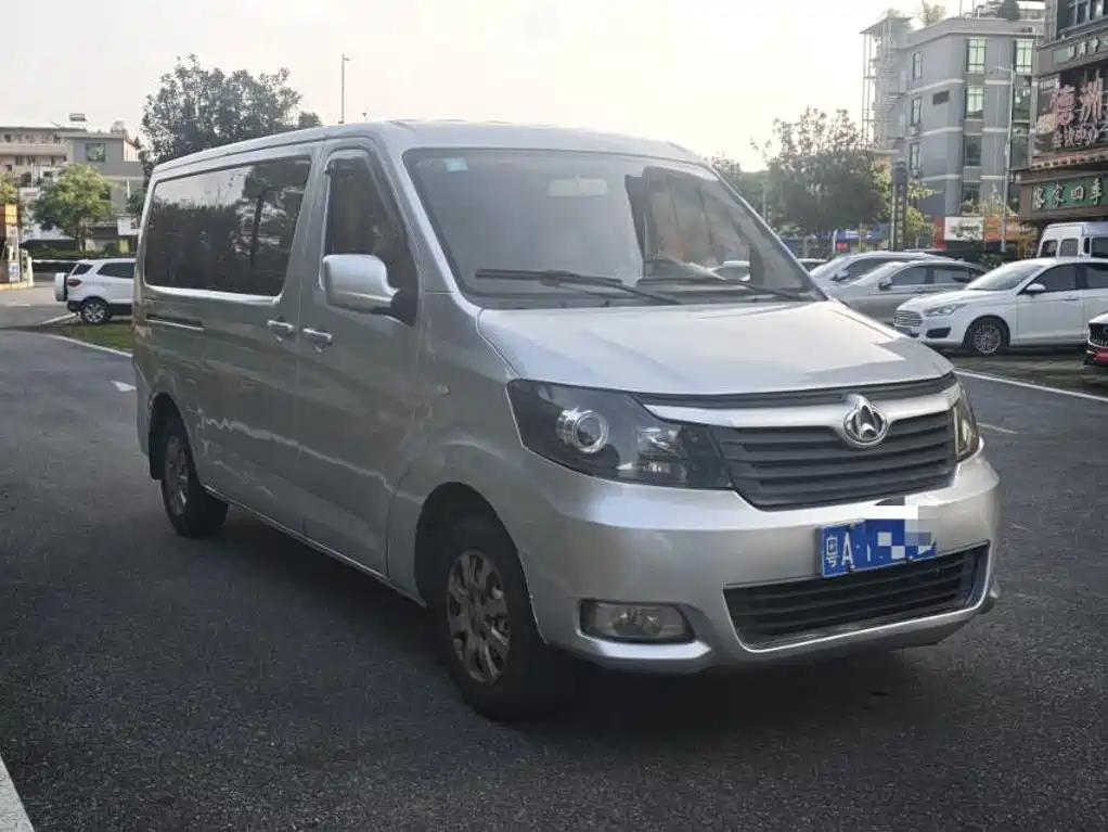 Changan Ruixing M70 2021 — фото 3