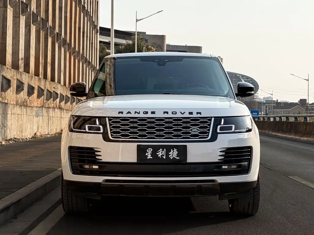 Land Rover Range Rover 2017 — фото 2